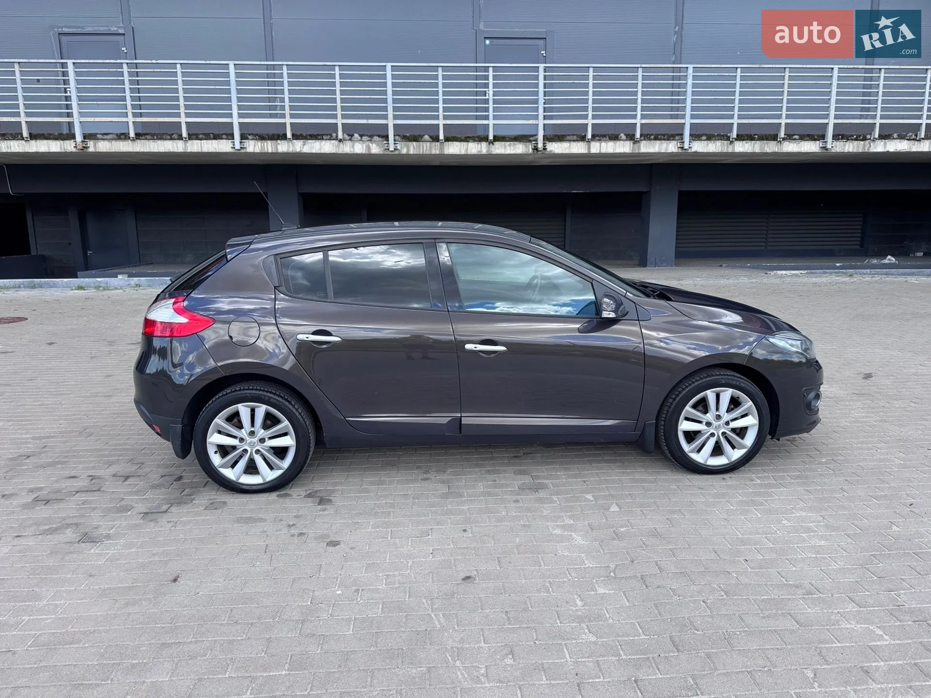 2013 Renault Megane - мініатюра 9