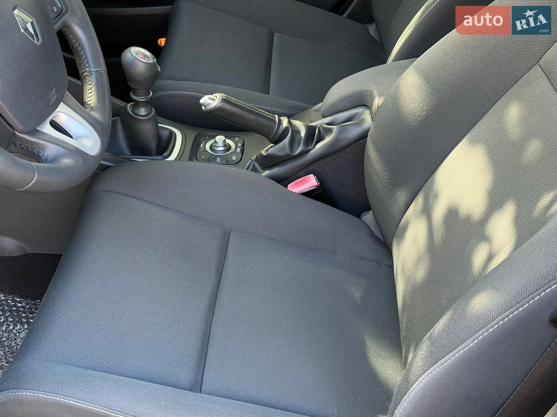 2010 Renault Megane - мініатюра 10