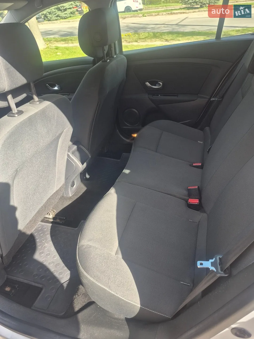 2012 Renault Megane - мініатюра 9