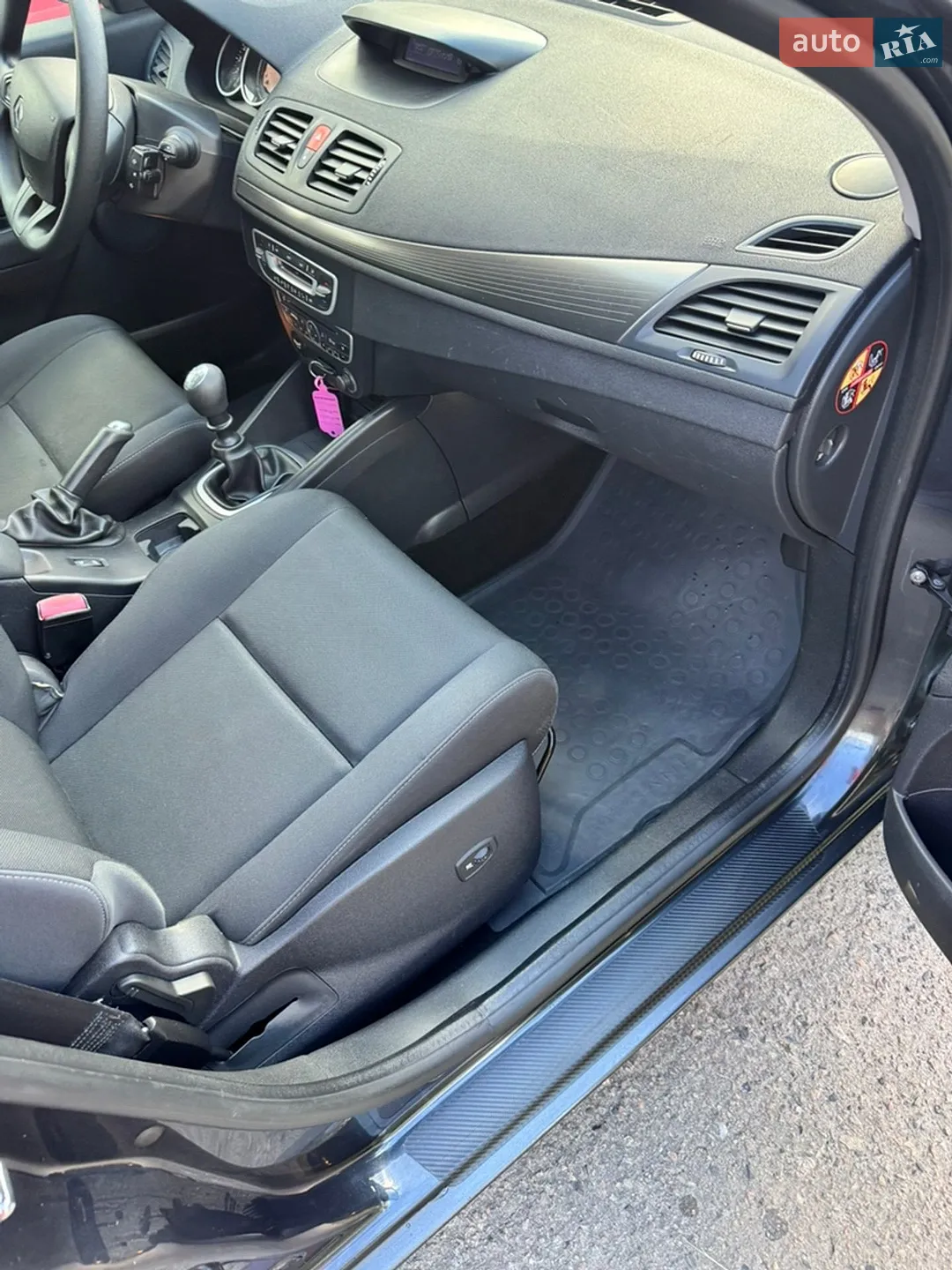 2011 Renault Megane - мініатюра 65