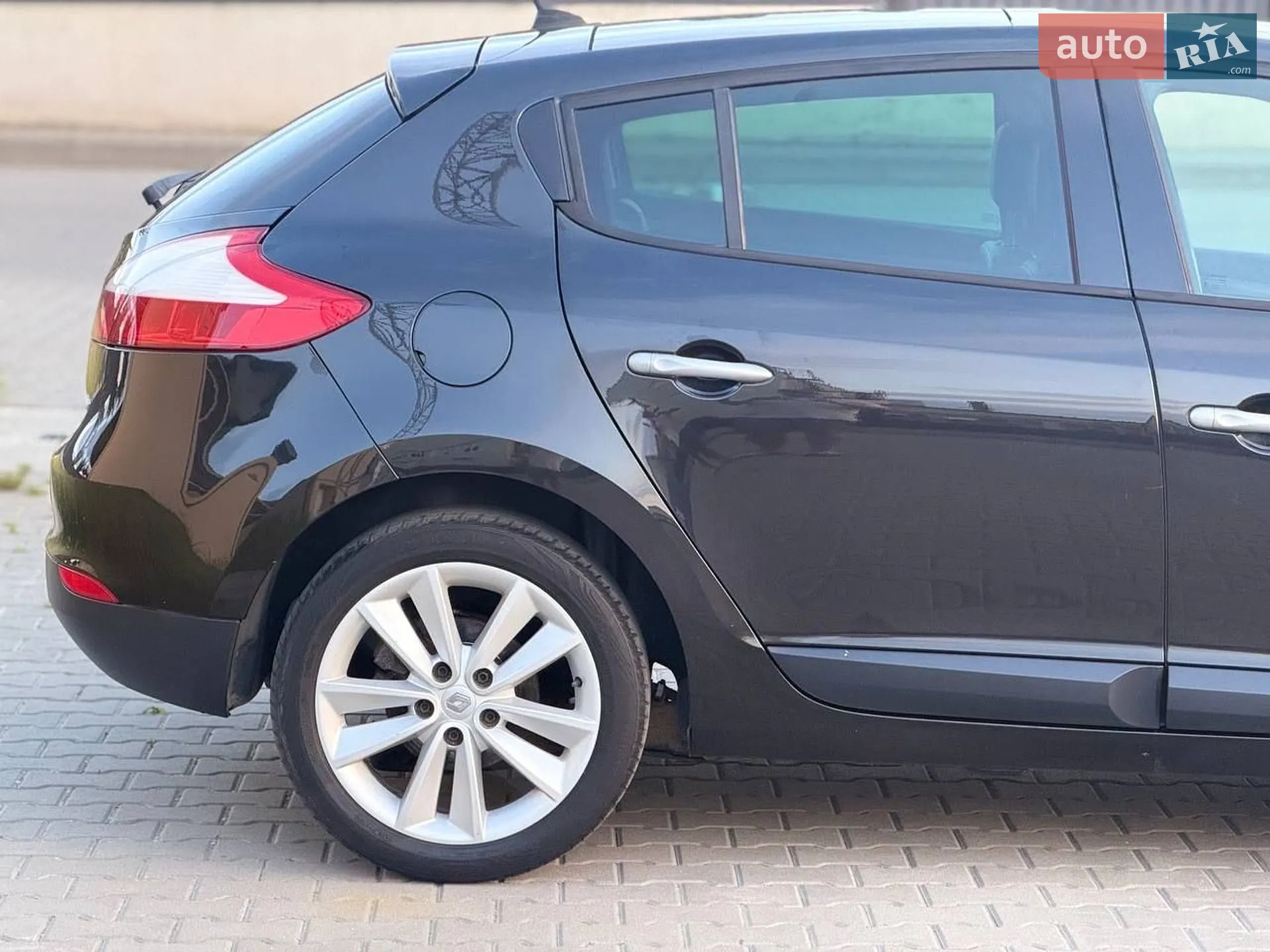 2010 Renault Megane - мініатюра 14