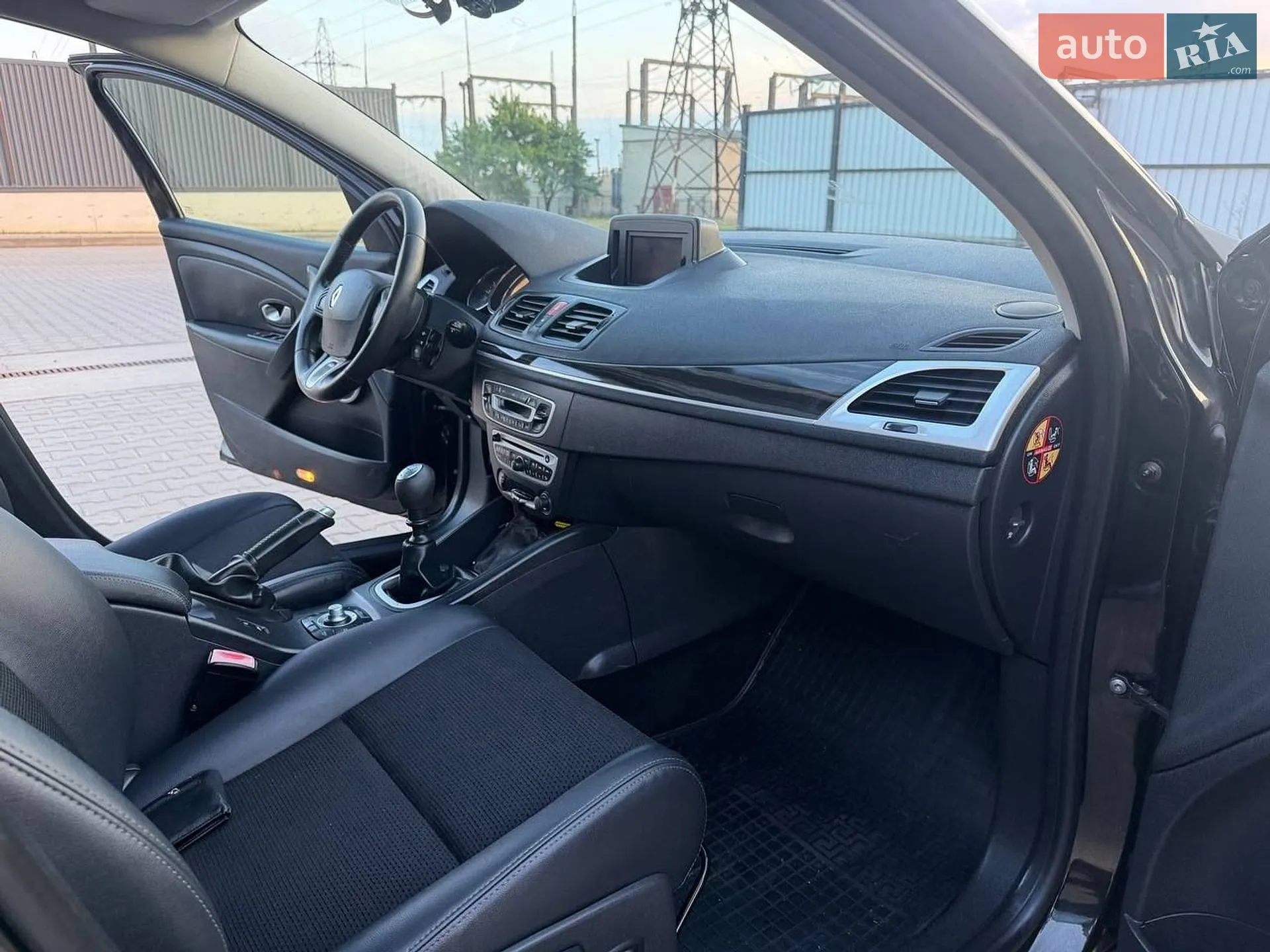 2010 Renault Megane - мініатюра 26