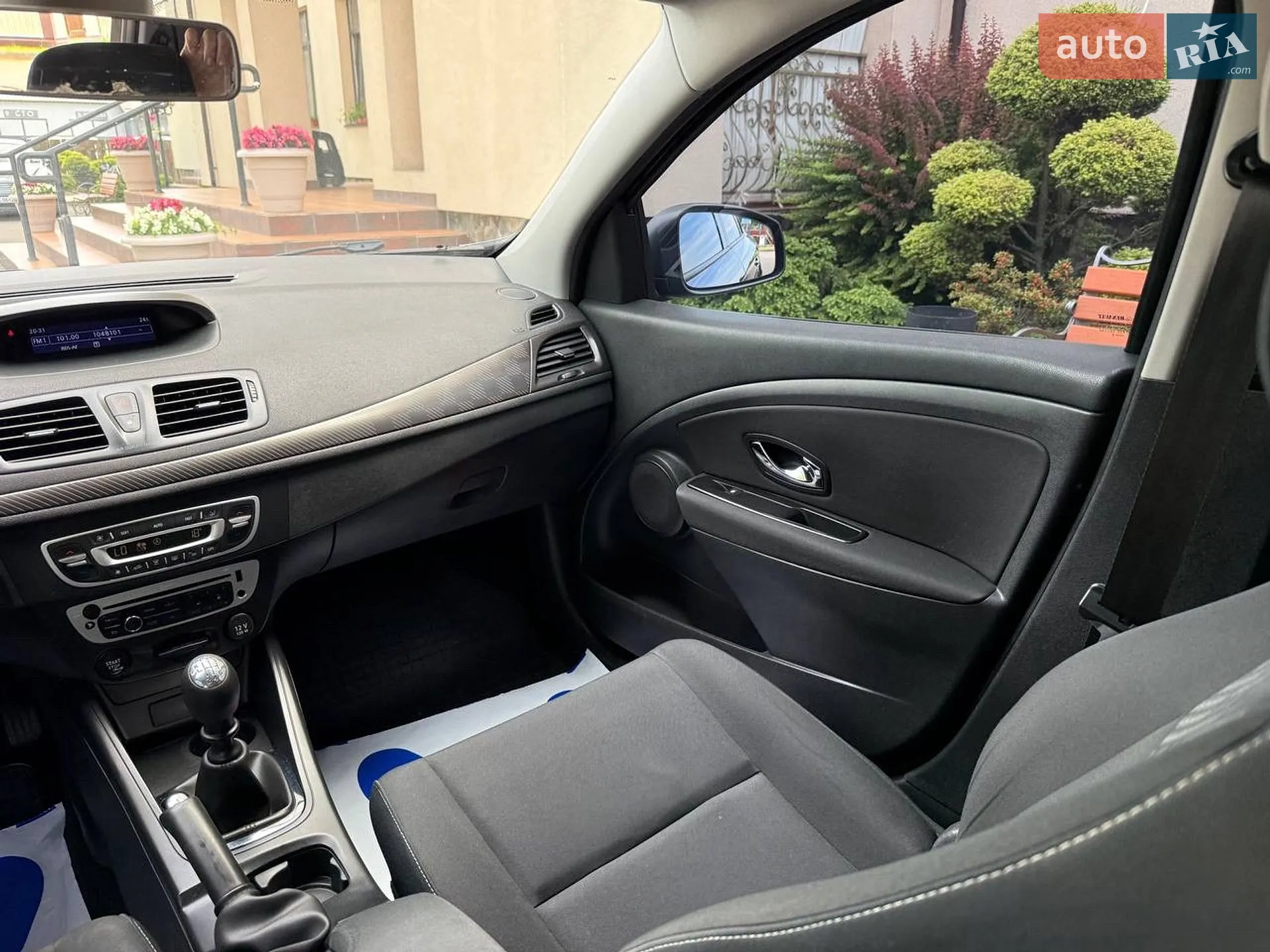 2012 Renault Megane - мініатюра 42