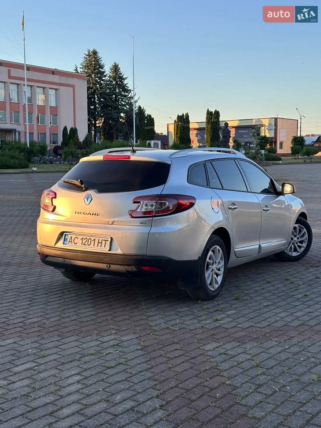 2012 Renault Megane - мініатюра 2
