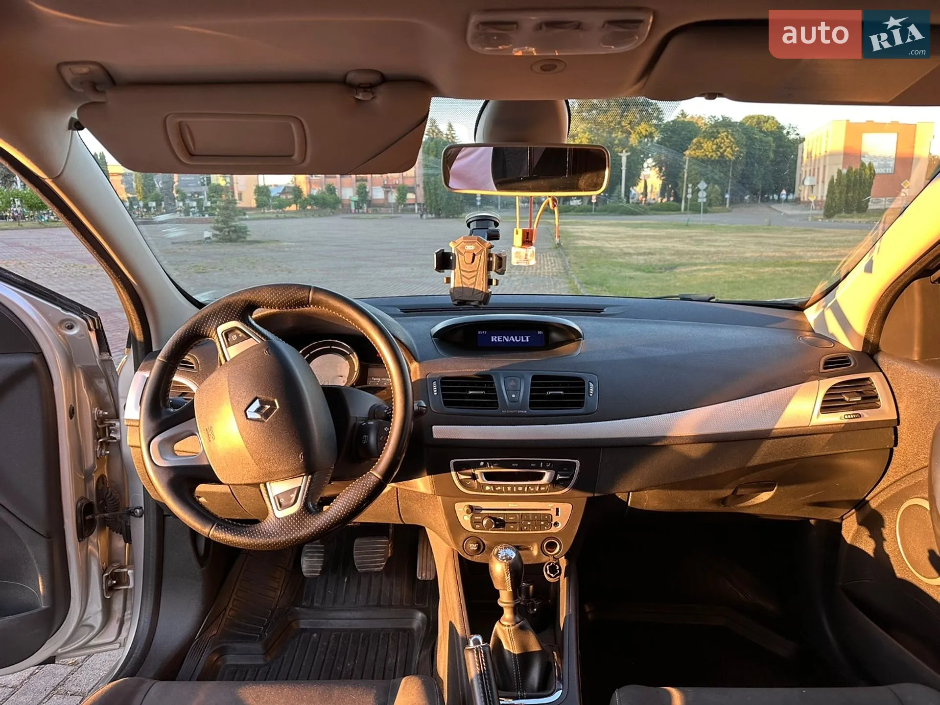 2012 Renault Megane - мініатюра 15