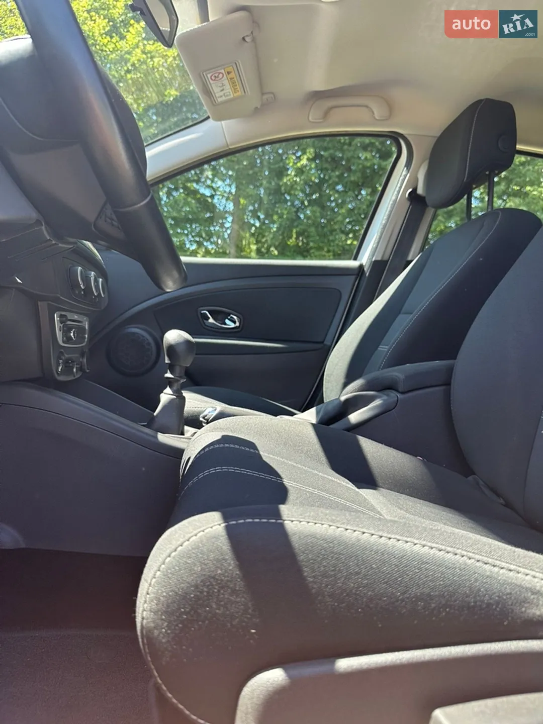 2014 Renault Megane - мініатюра 19