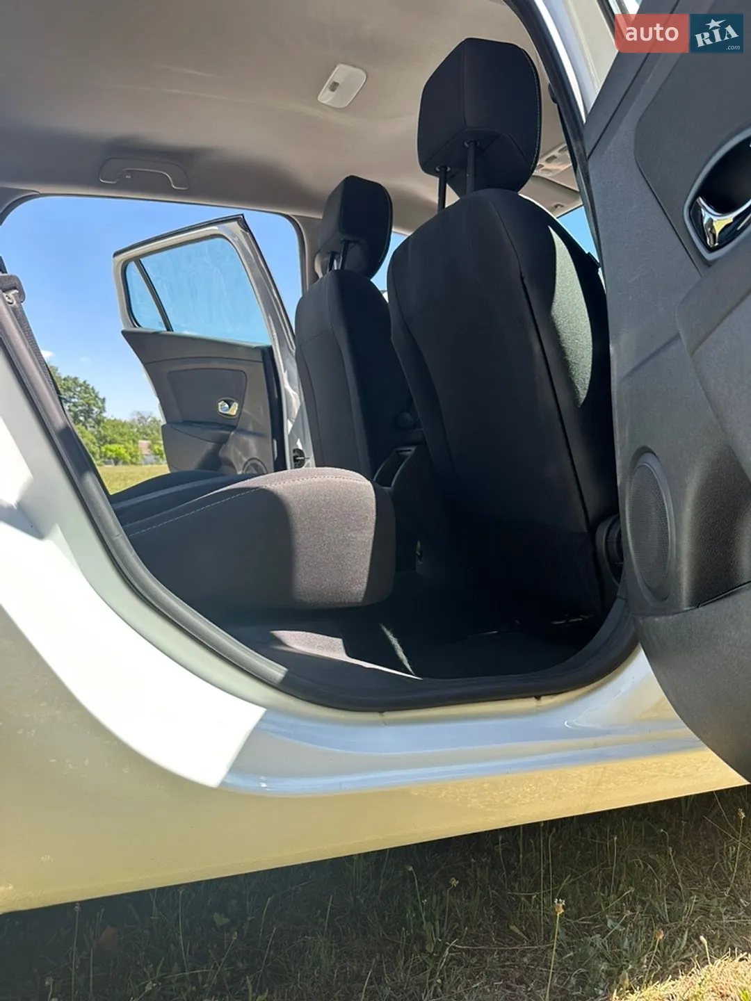 2014 Renault Megane - мініатюра 24