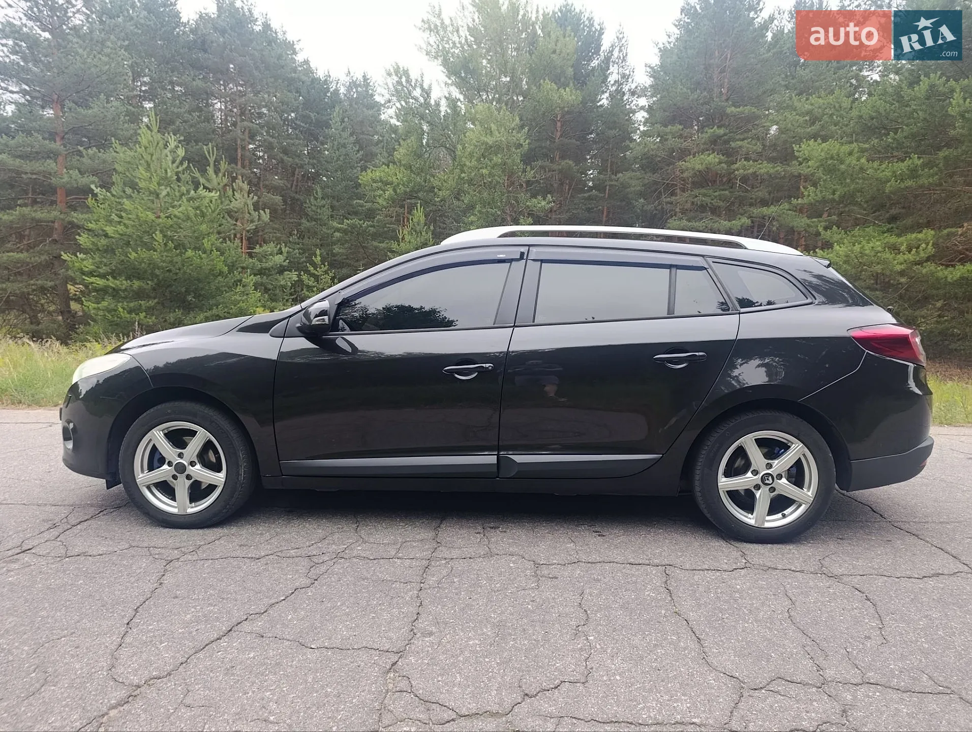 2010 Renault Megane - мініатюра 10