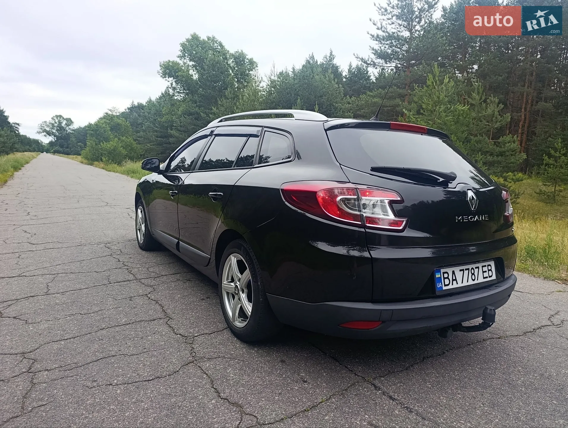 2010 Renault Megane - мініатюра 11