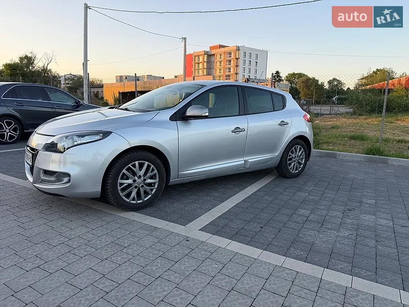 Renault Megane 2013 VIN VF1BZ110649170894 фото оголошення 2 з 62