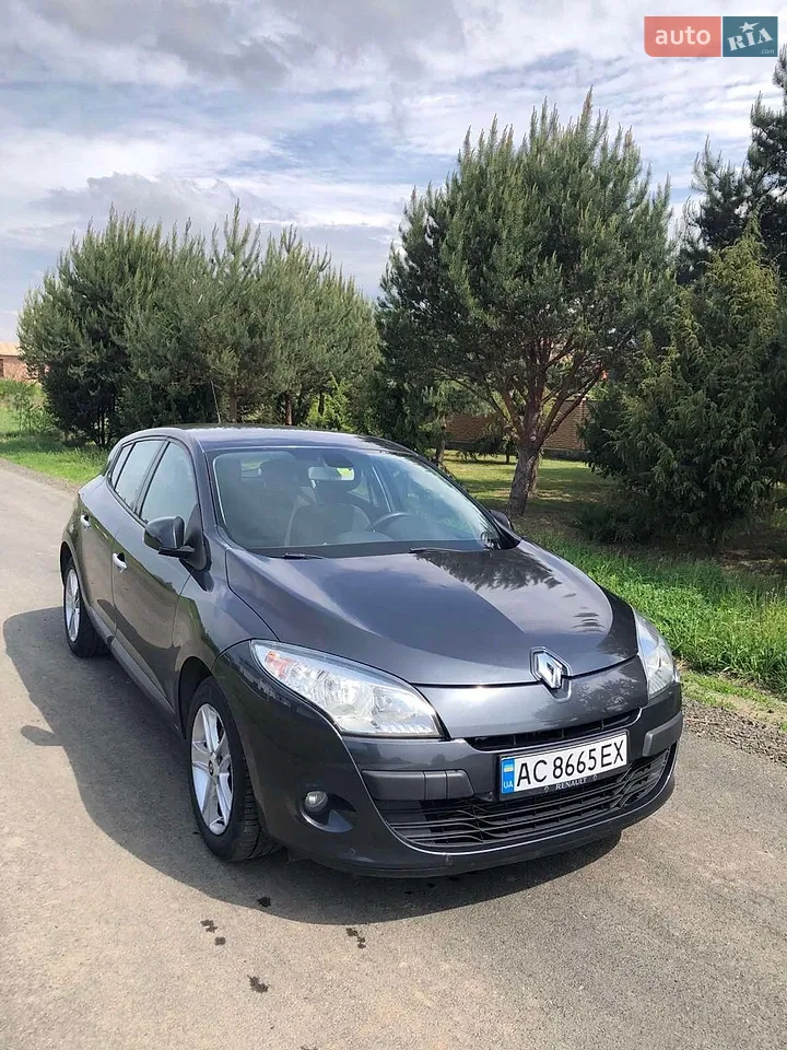 2012 Renault Megane - мініатюра 21