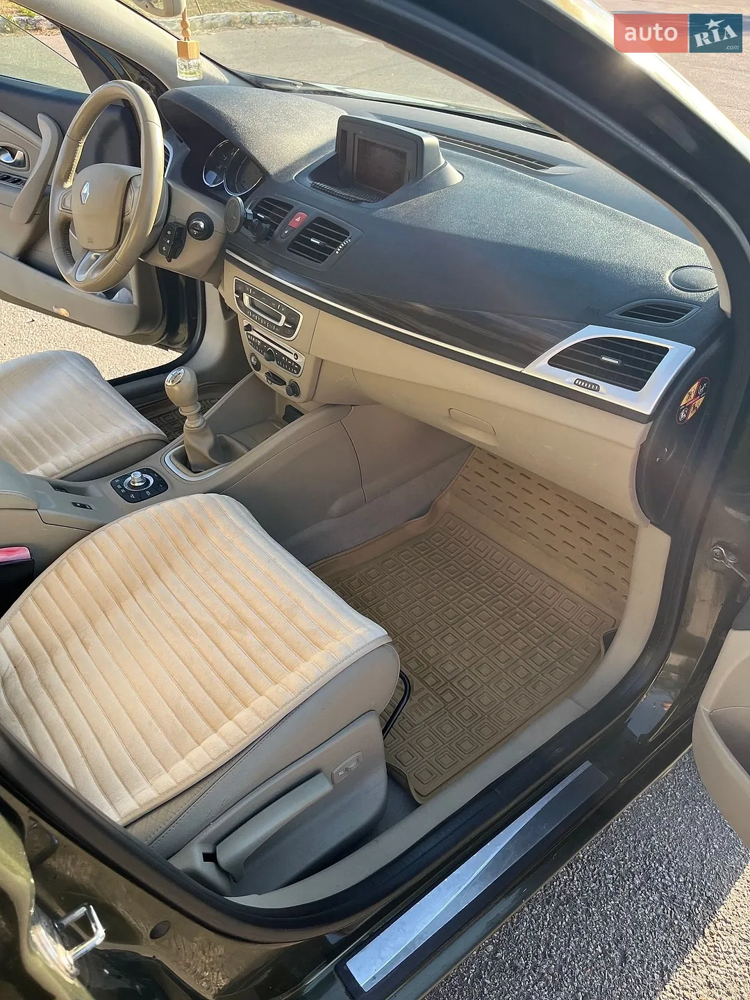 2010 Renault Megane - мініатюра 14
