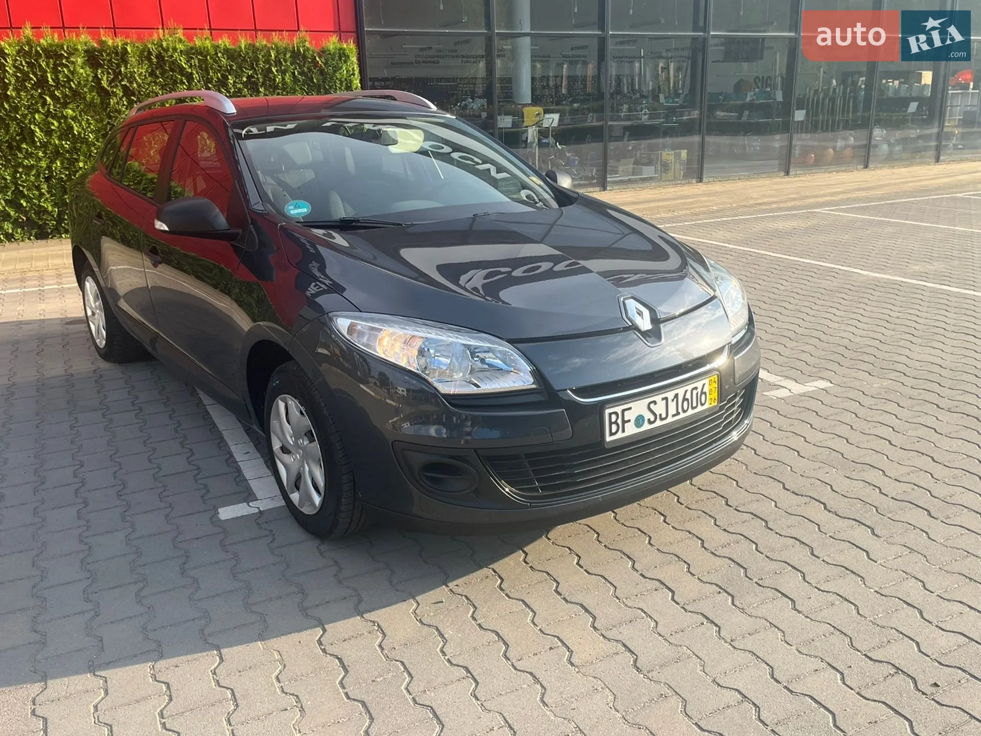 2012 Renault Megane - мініатюра 12