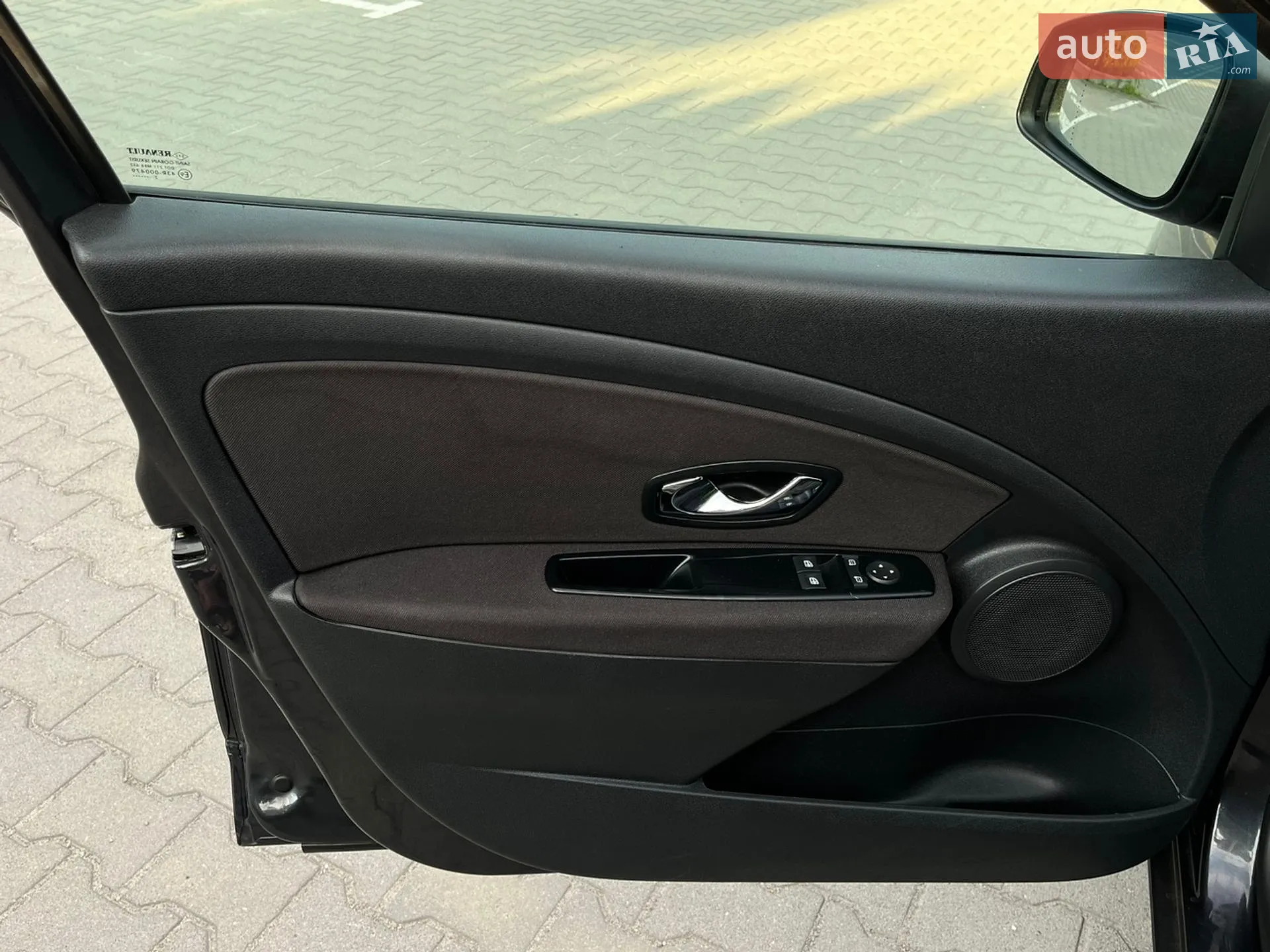 2012 Renault Megane - мініатюра 37
