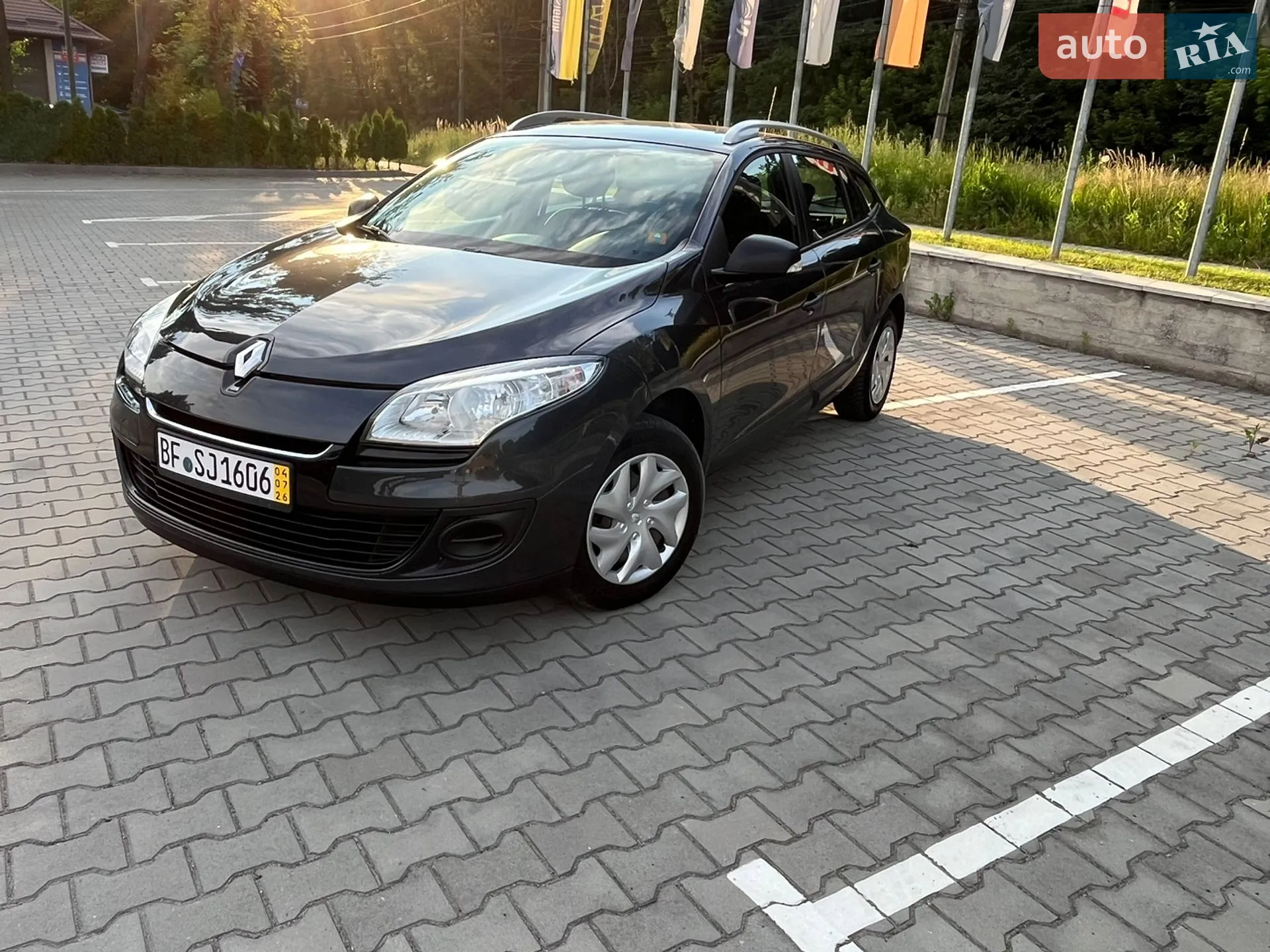 2012 Renault Megane - мініатюра 52