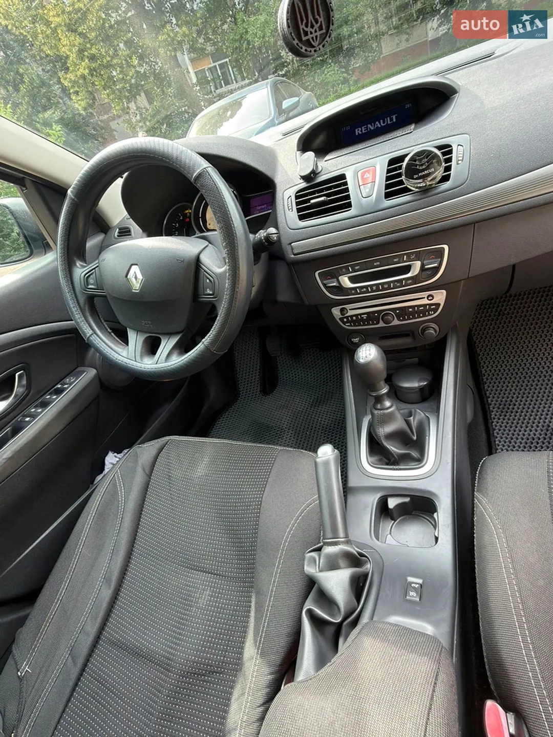 2010 Renault Megane - мініатюра 18