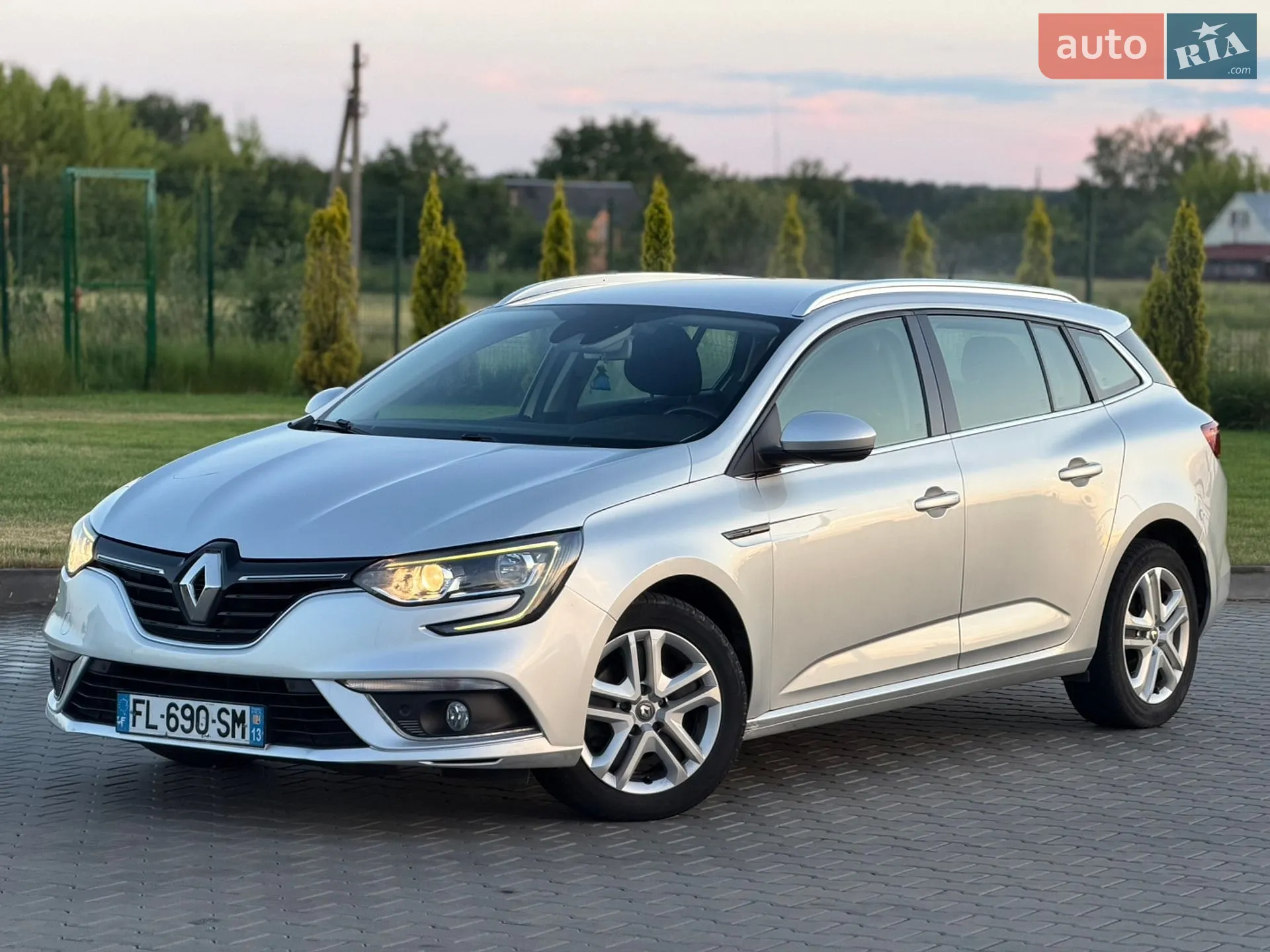 2019 Renault Megane - мініатюра 9