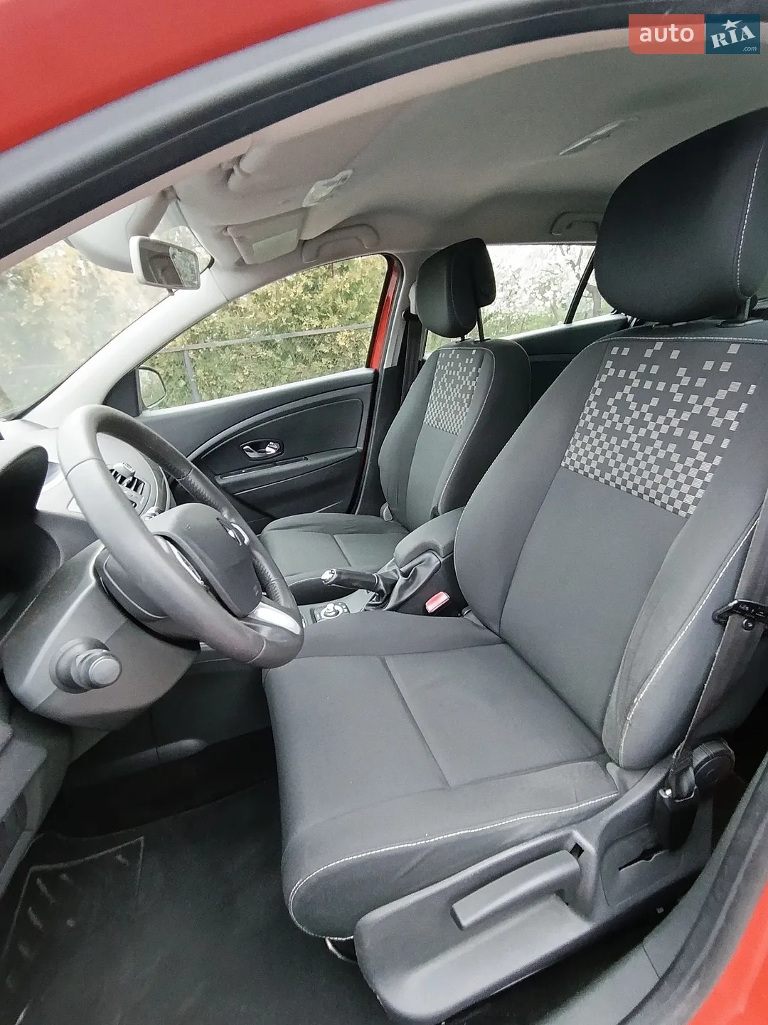 2012 Renault Megane - мініатюра 48
