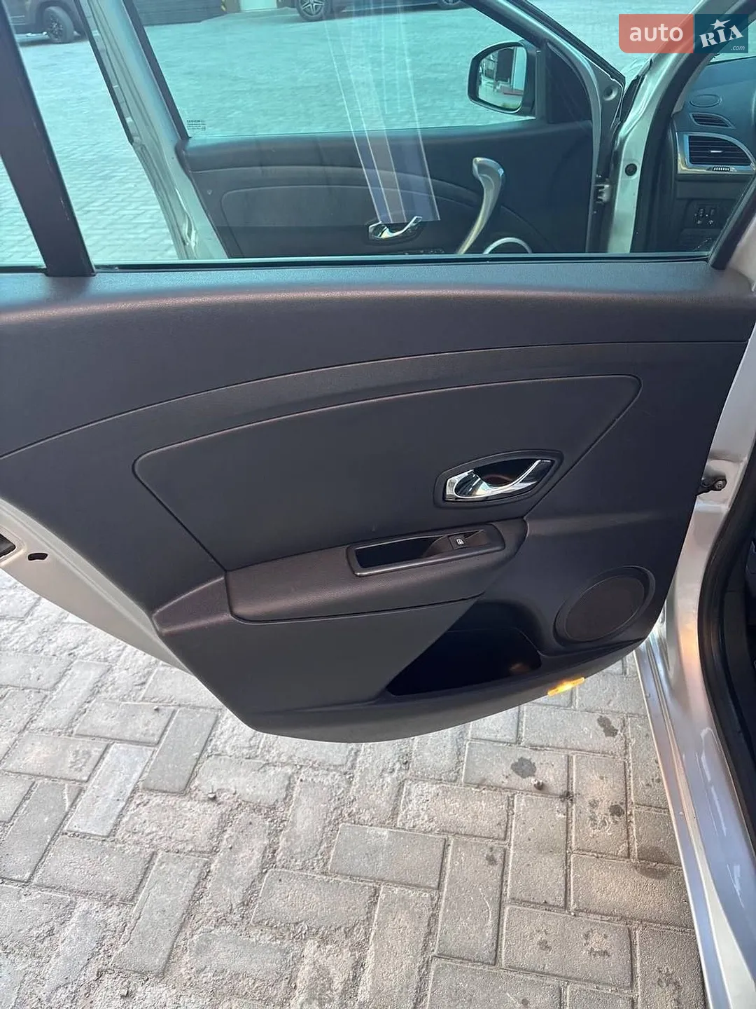 Renault Megane 2011 VIN VF1KZ8G0646178721 фото оголошення 49 з 58