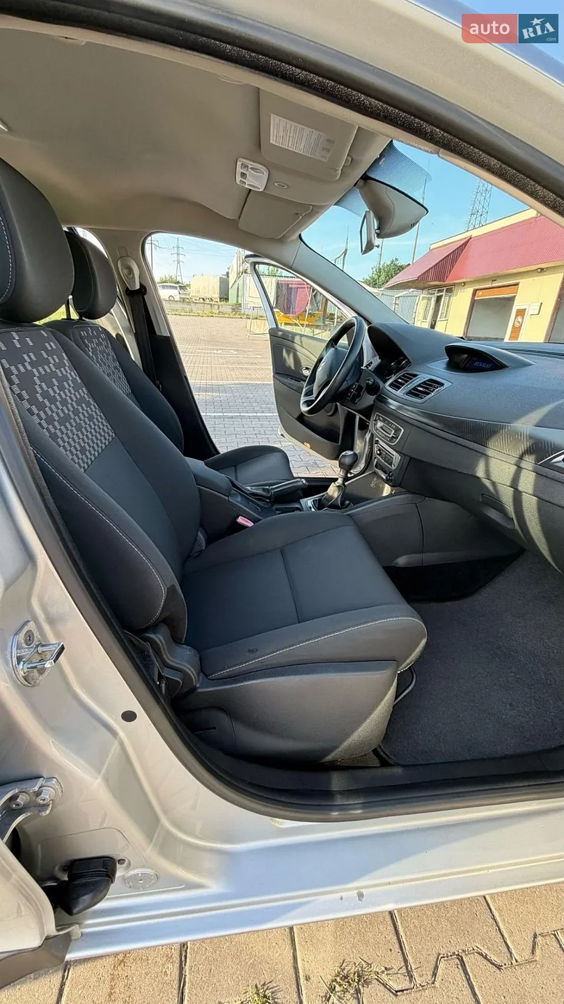 2012 Renault Megane - мініатюра 18