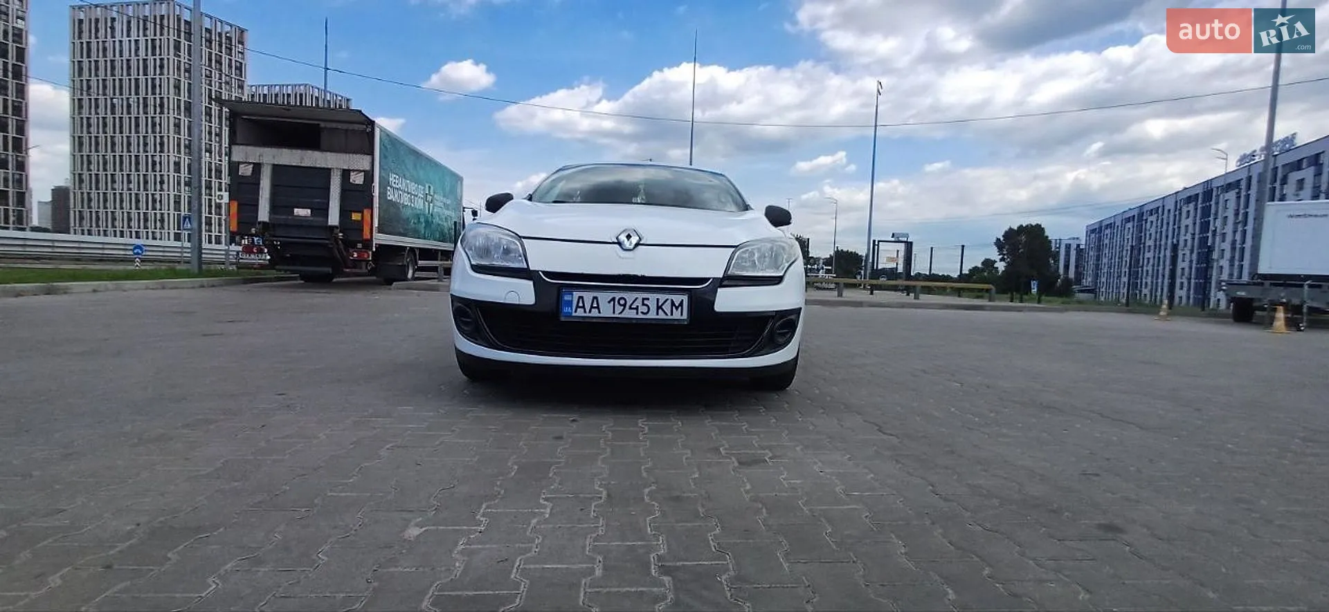 2013 Renault Megane - мініатюра 2