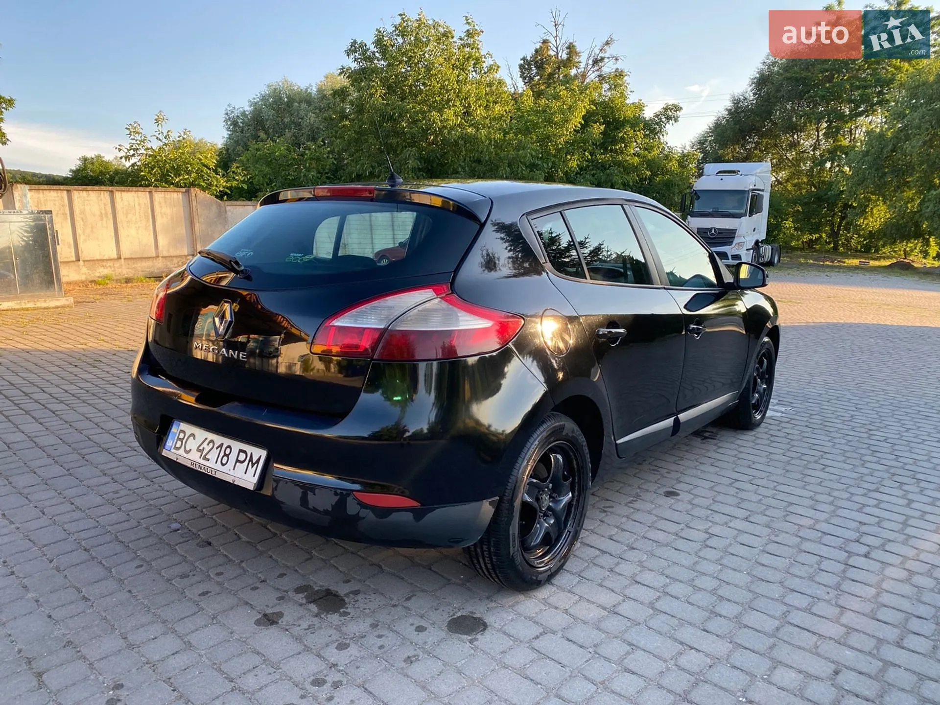2012 Renault Megane - мініатюра 13
