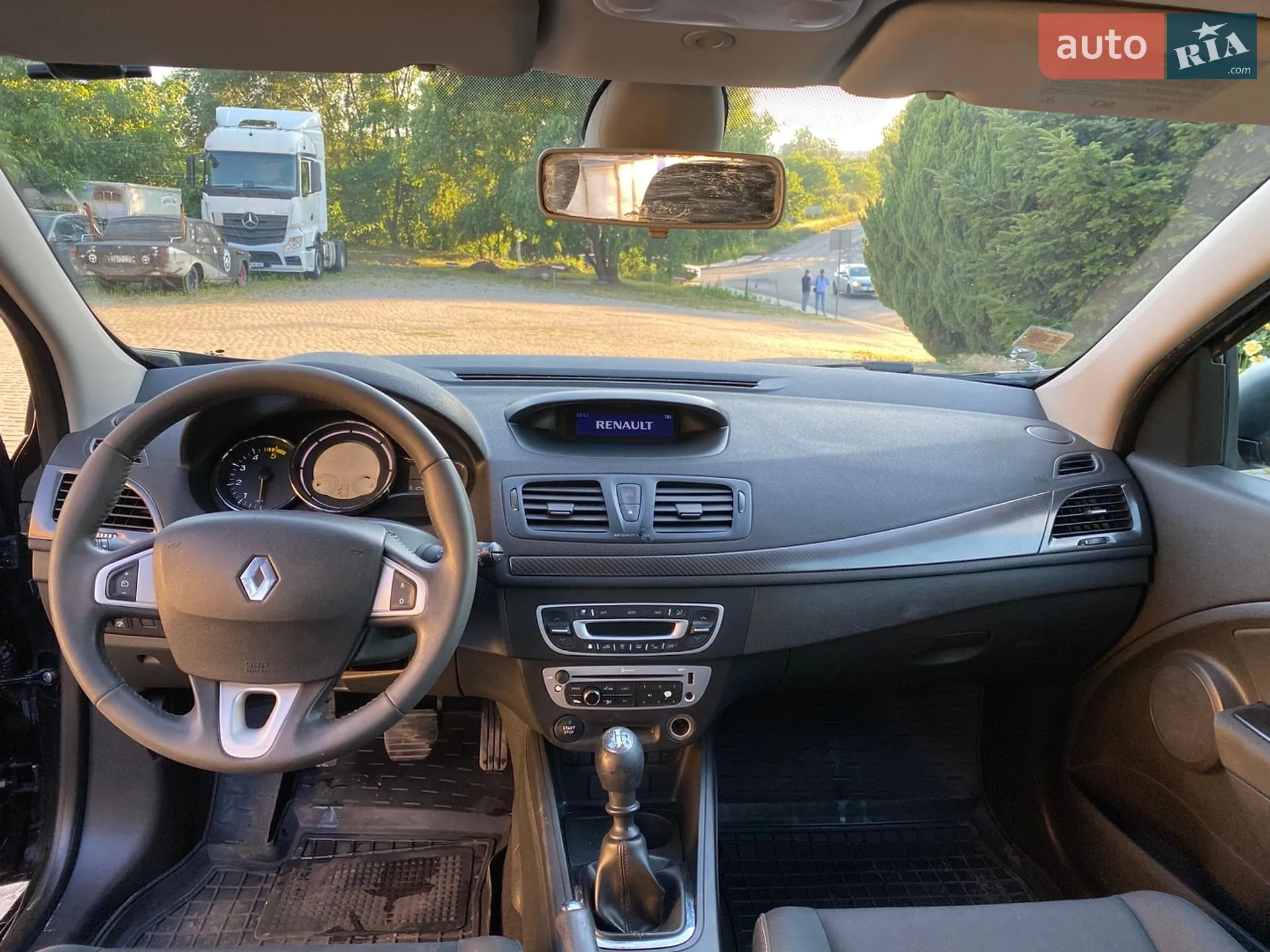 2012 Renault Megane - мініатюра 28