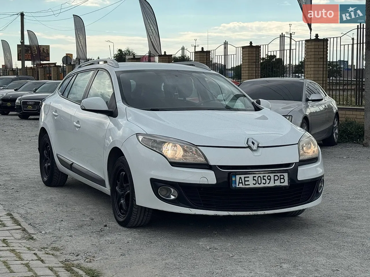 2013 Renault Megane - мініатюра 59