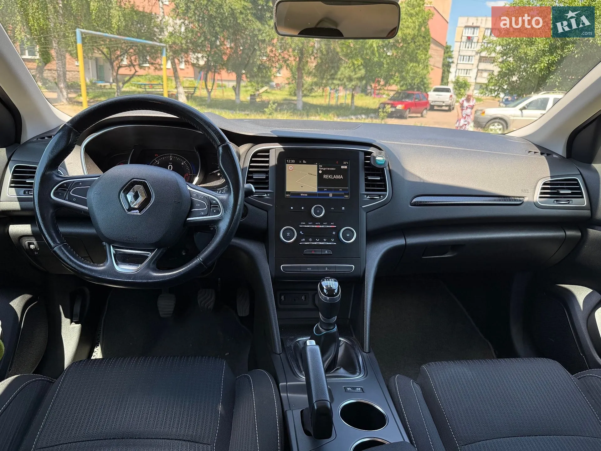 2016 Renault Megane - мініатюра 12