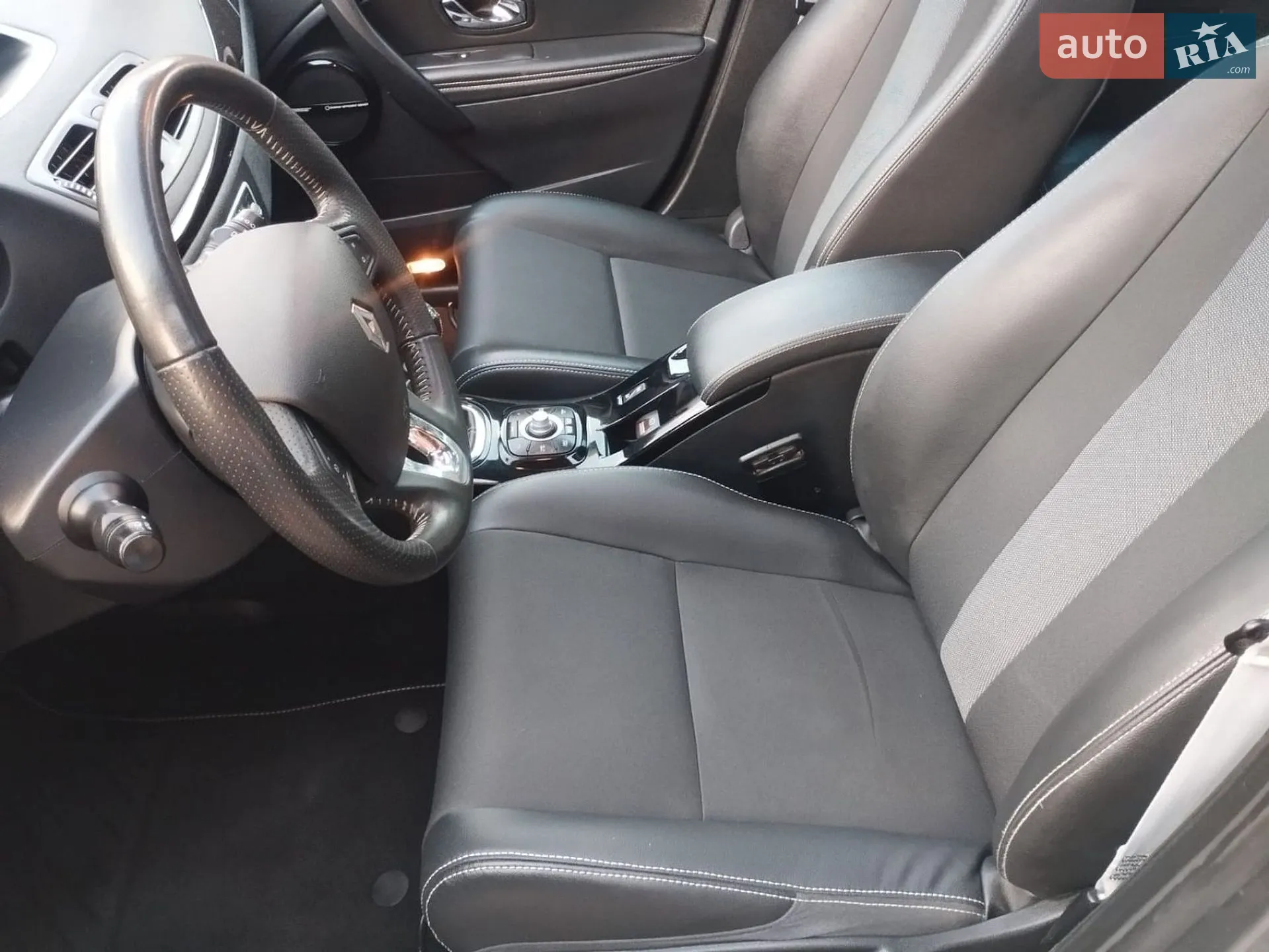 2013 Renault Megane - мініатюра 41