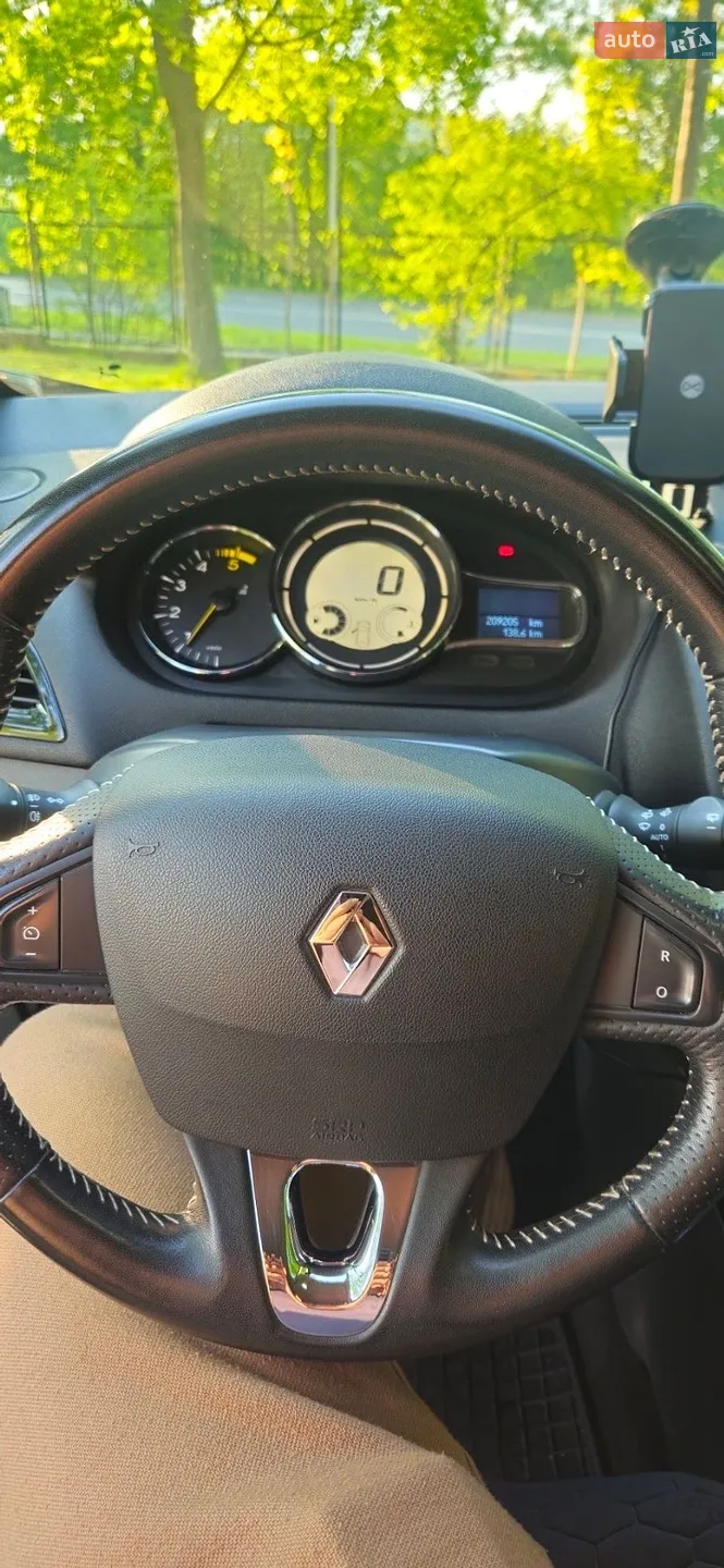 2014 Renault Megane - мініатюра 9