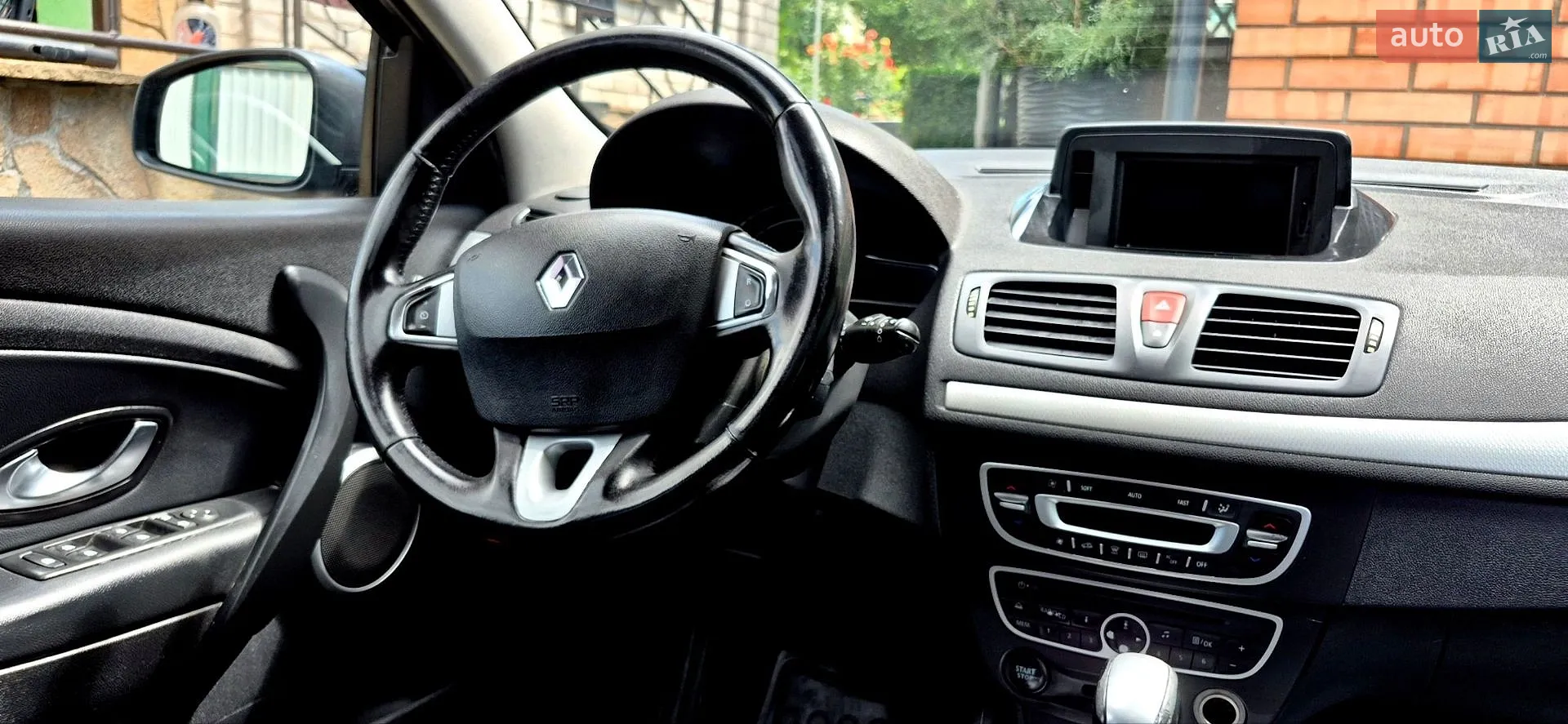 2011 Renault Megane - мініатюра 16
