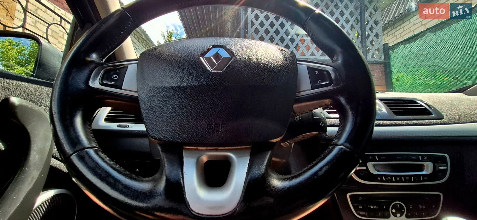 2011 Renault Megane - мініатюра 26