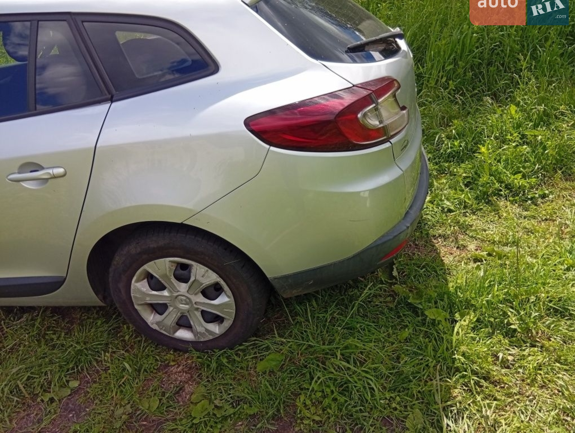 2010 Renault Megane - мініатюра 2