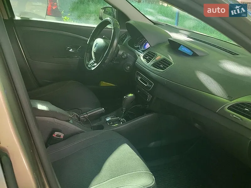Renault Megane 2014 VIN VF1BZAL0E50657958 фото оголошення 4 з 47