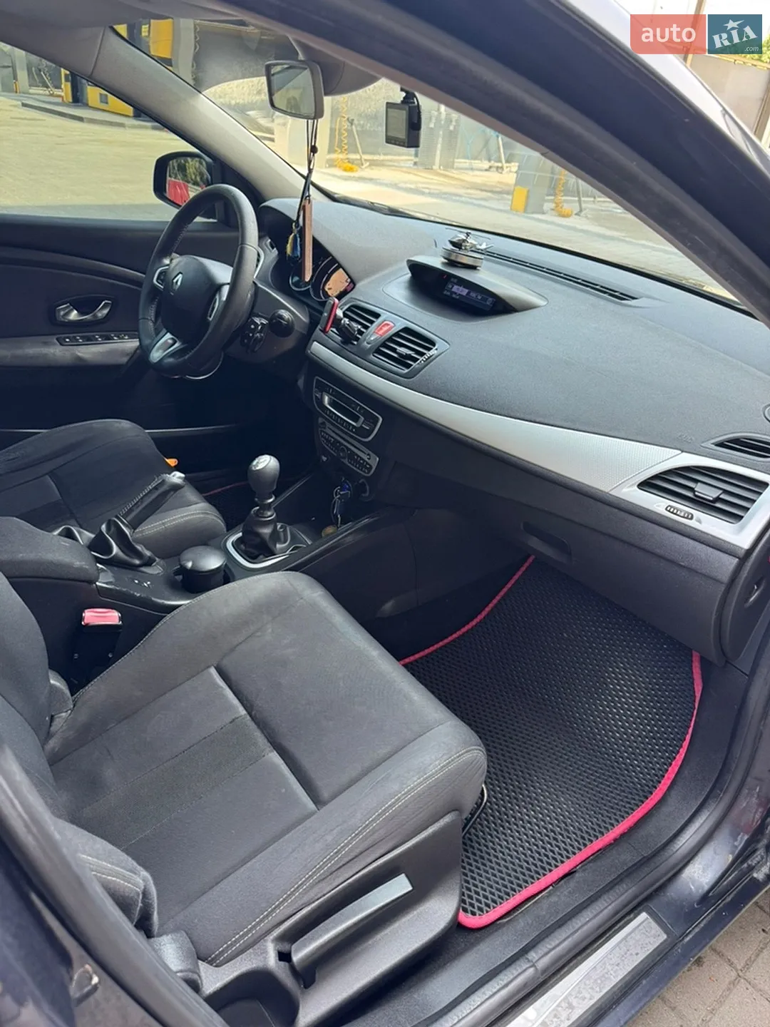 2010 Renault Megane - мініатюра 10