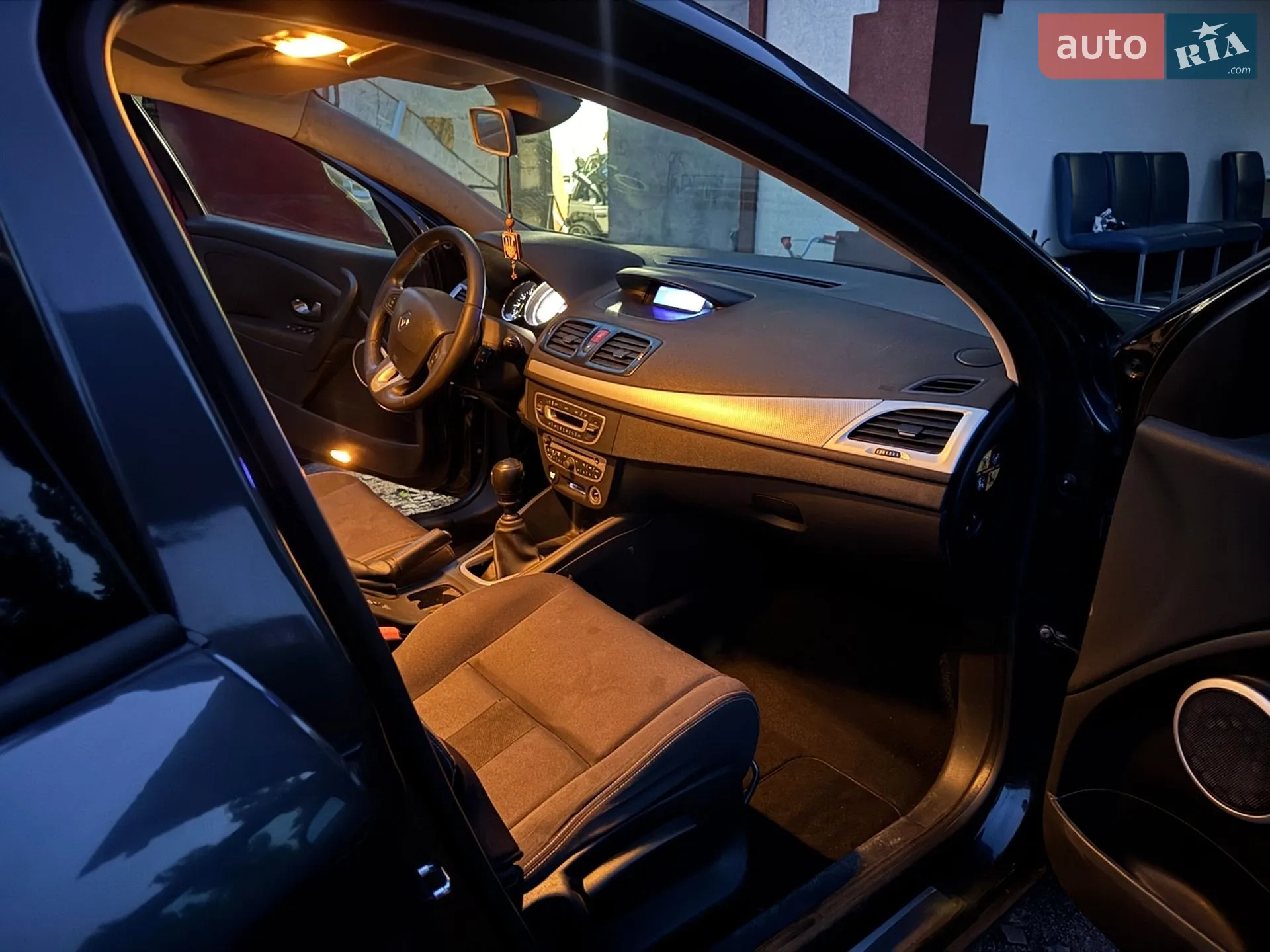 2011 Renault Megane - мініатюра 11