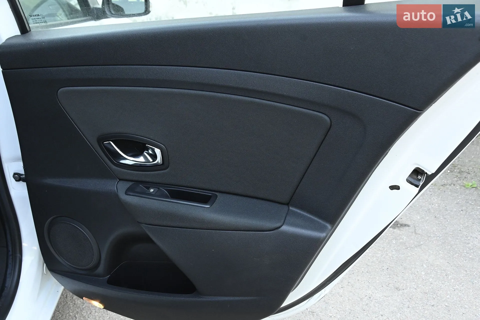 2012 Renault Megane - мініатюра 23