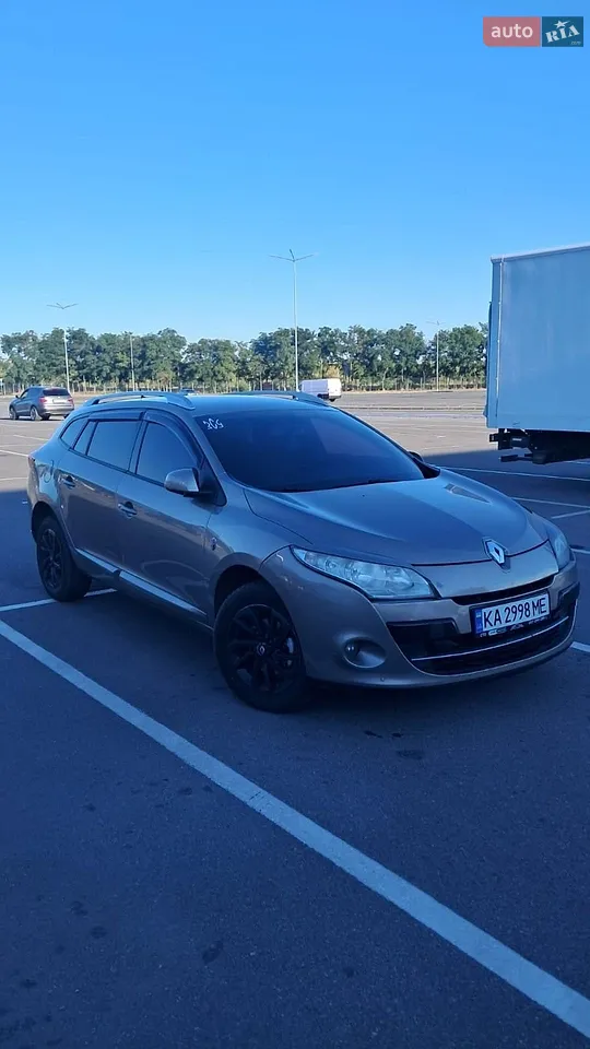 2013 Renault Megane - мініатюра 65