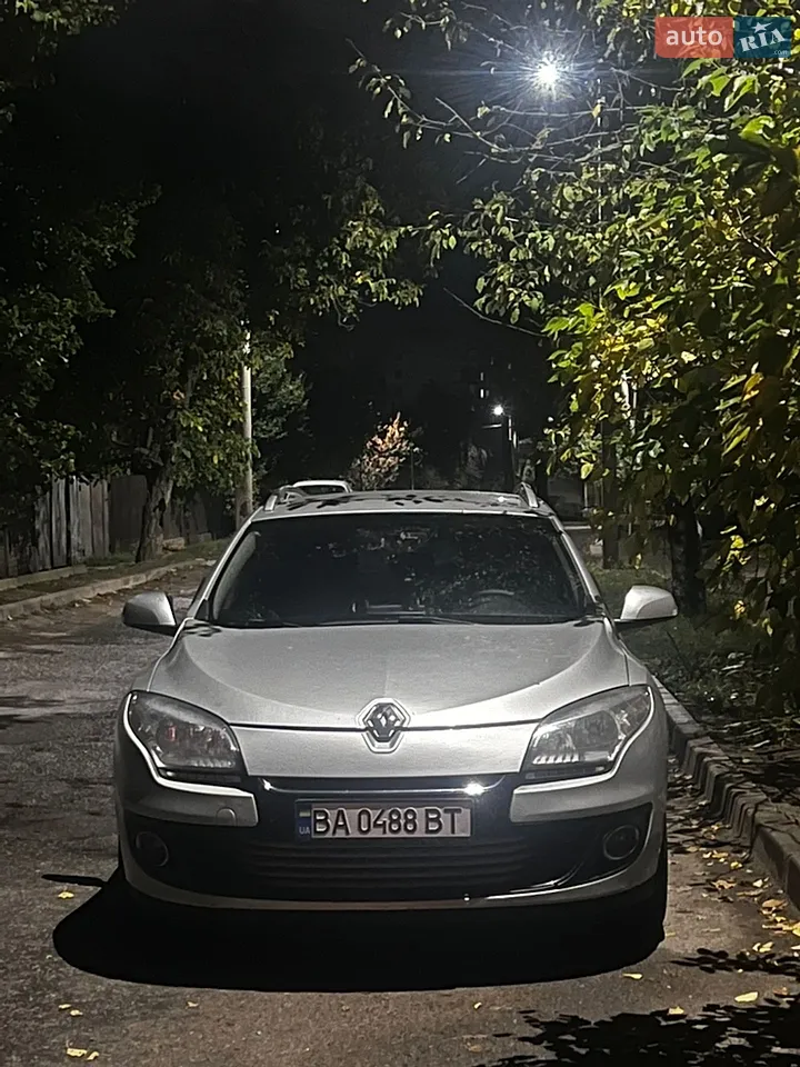 2011 Renault Megane - мініатюра 13