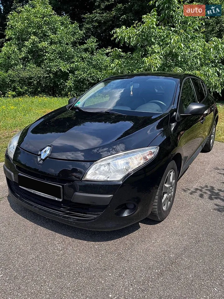 2010 Renault Megane - мініатюра 19