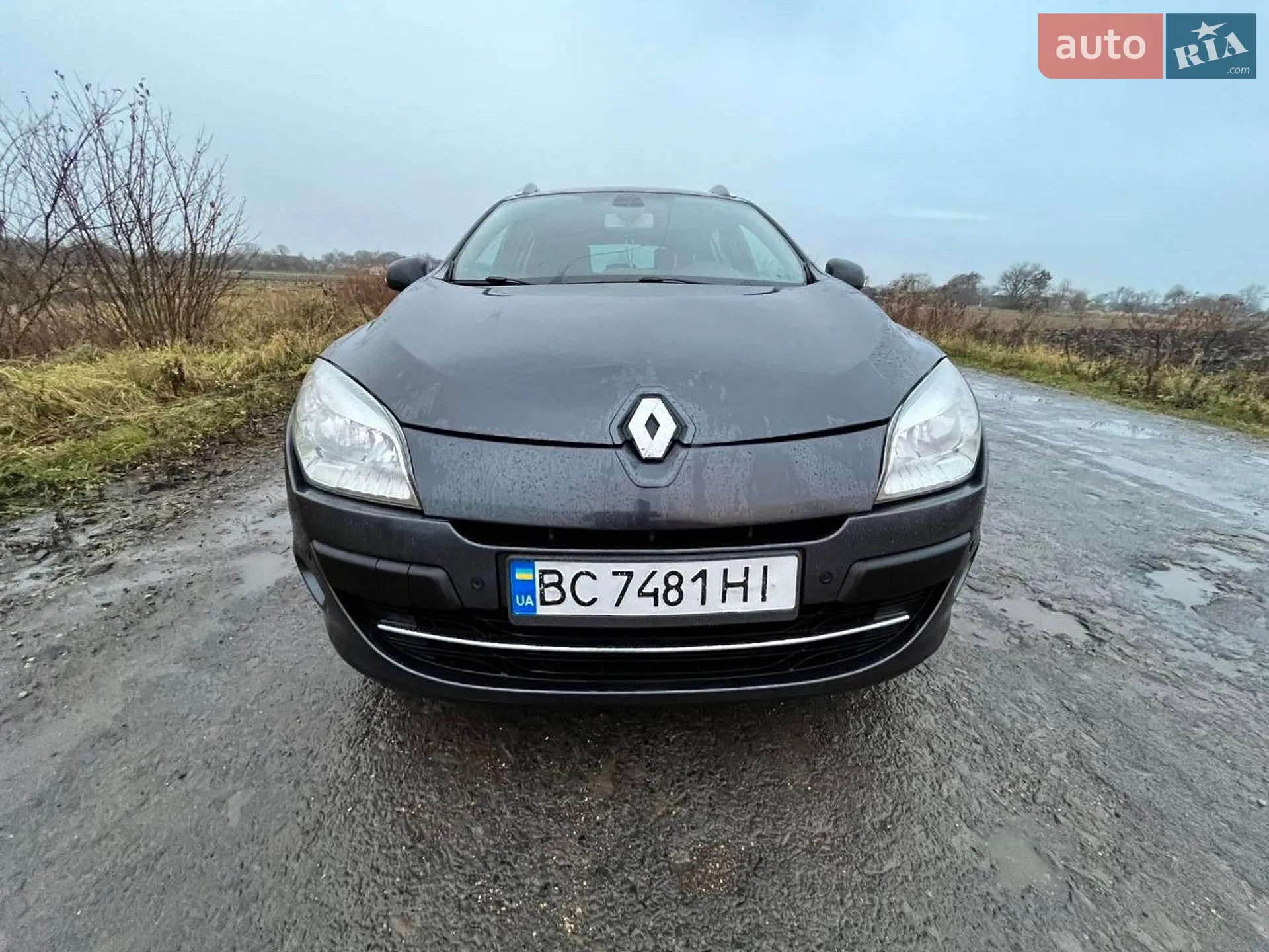 2012 Renault Megane - мініатюра 11