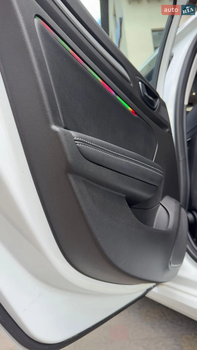2019 Renault Megane - мініатюра 38