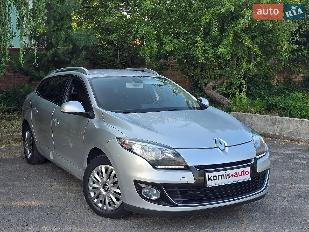 2012 Peugeot Partner - мініатюра 61