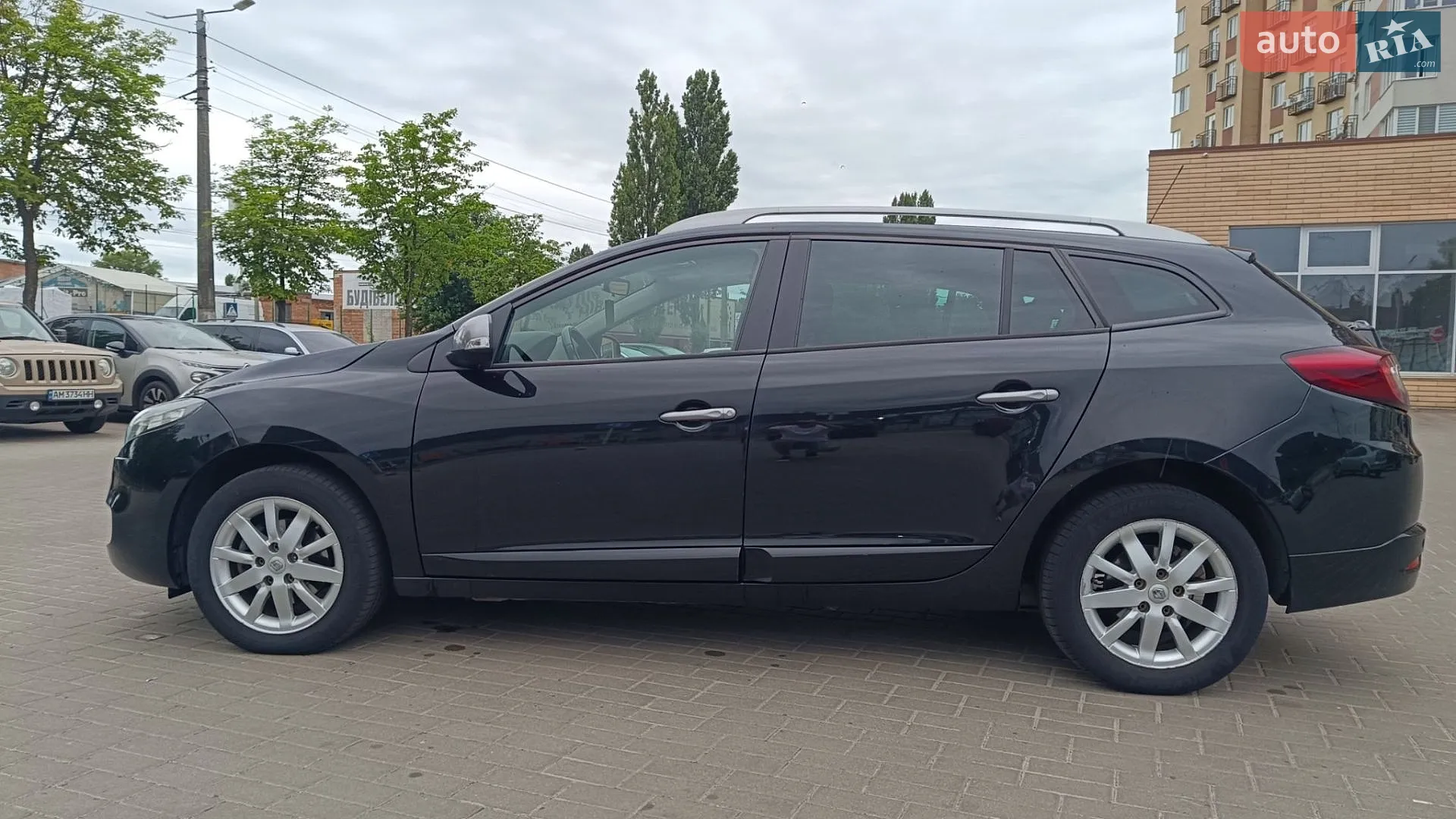 2013 Renault Megane - мініатюра 8