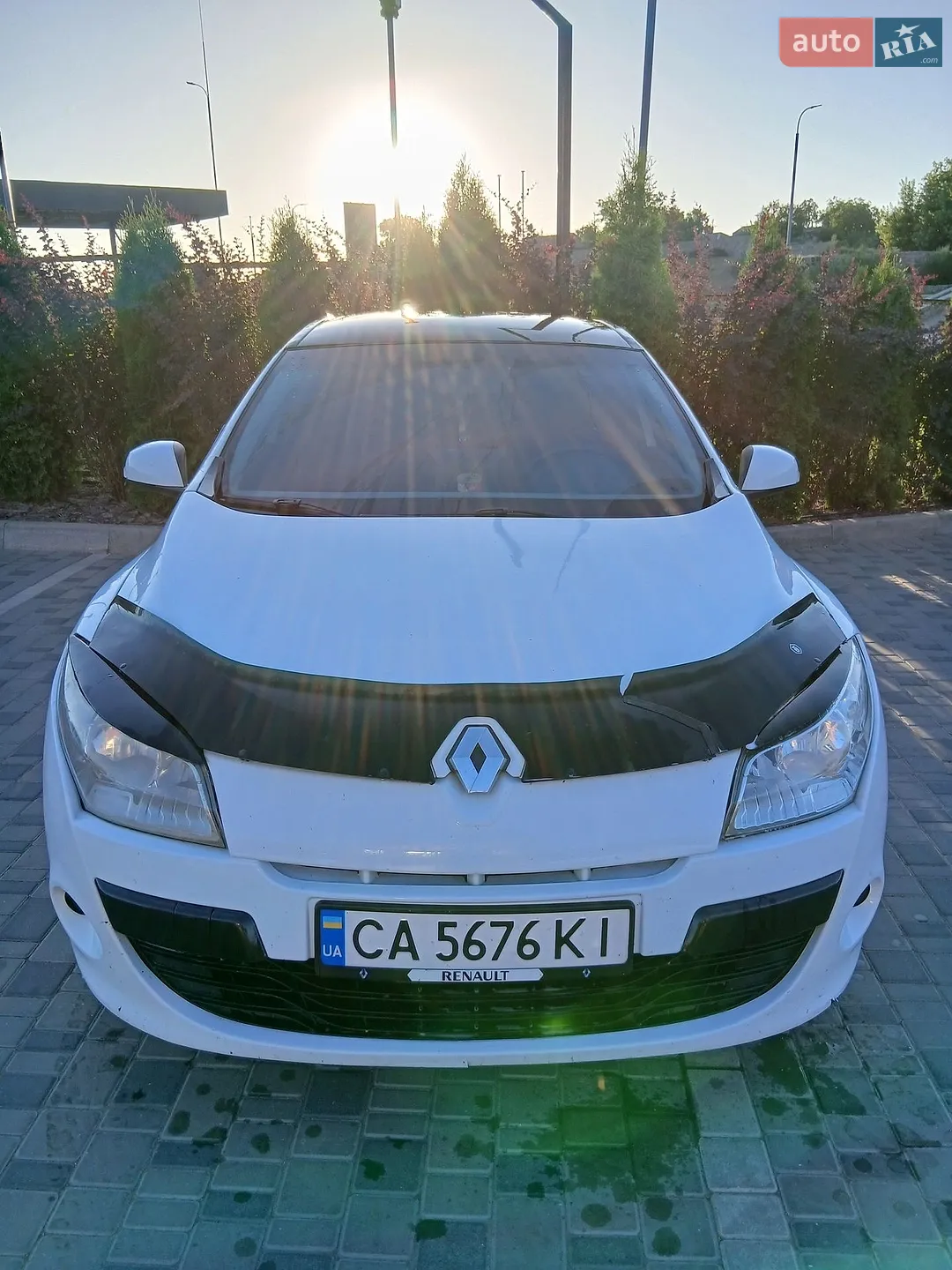 2010 Renault Megane - мініатюра 2