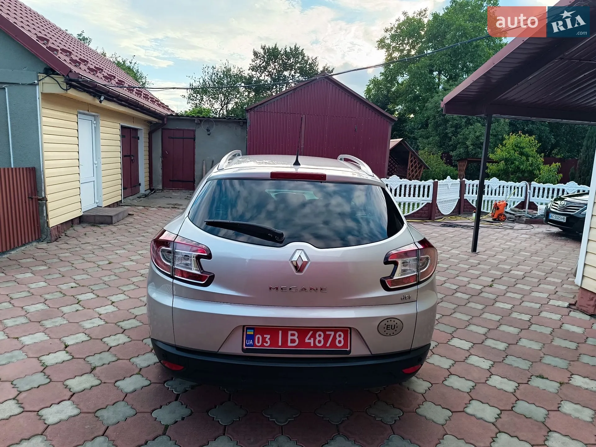 2015 Renault Megane - мініатюра 12