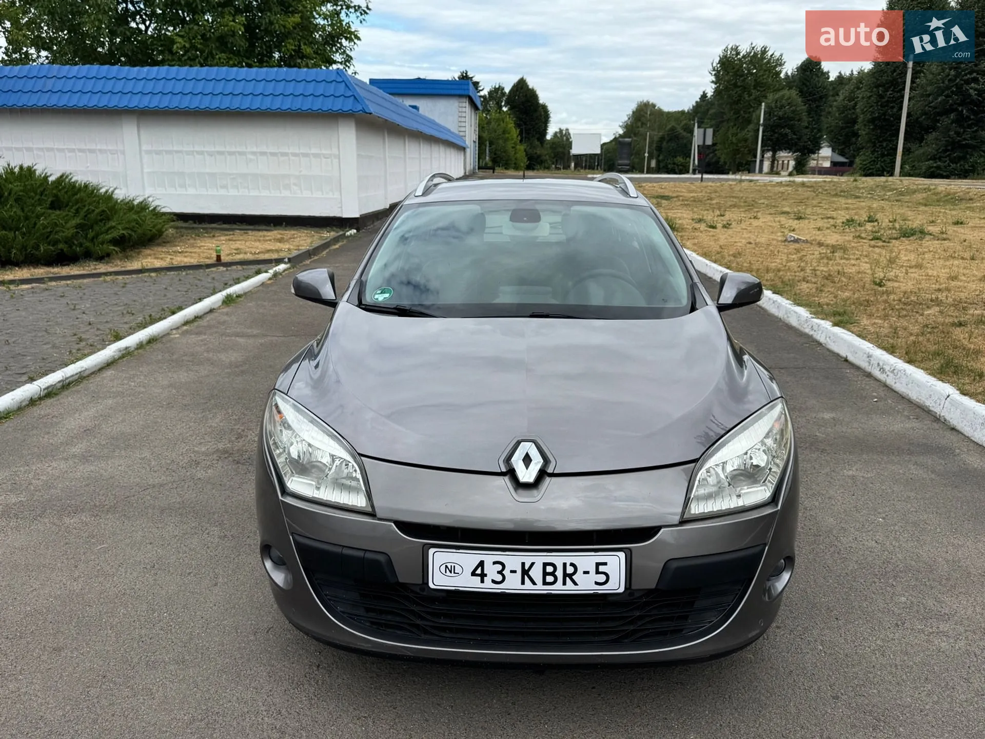 2010 Renault Megane - мініатюра 22