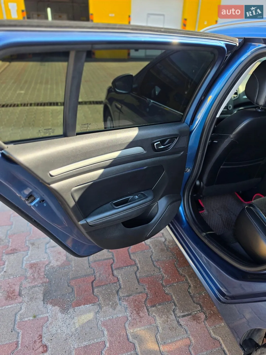 2016 Renault Megane - мініатюра 9