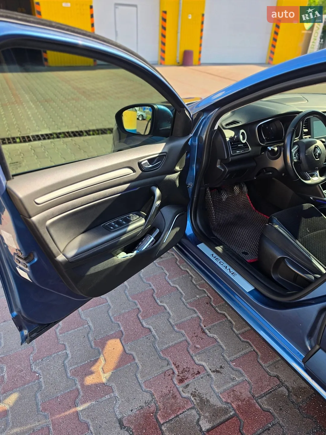 2016 Renault Megane - мініатюра 11